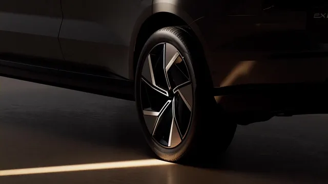 Volvo ~ EX90